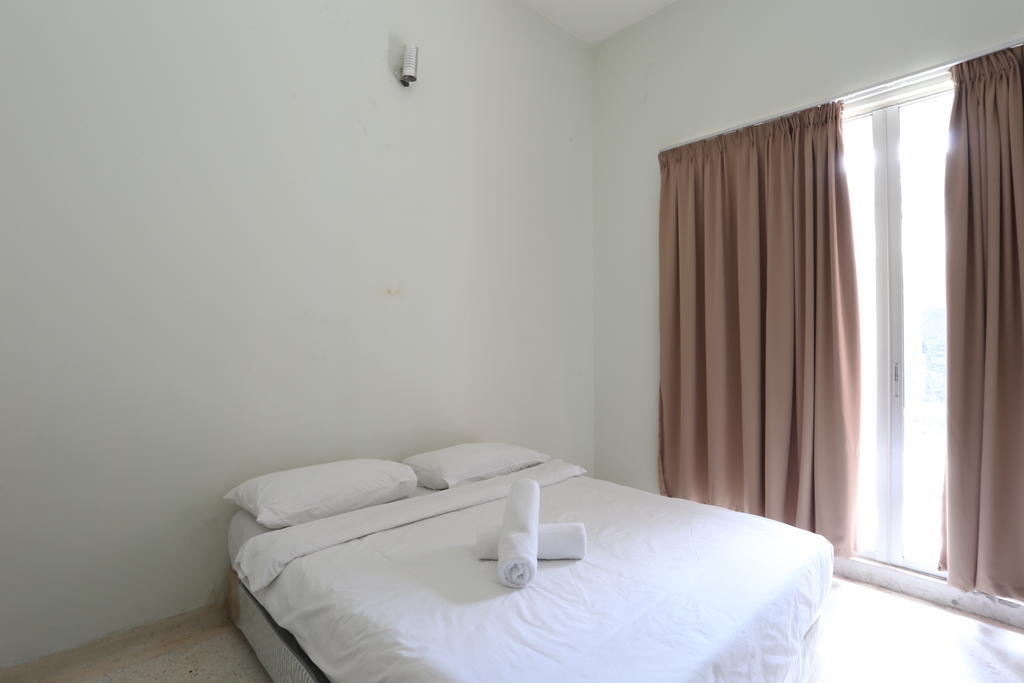 New Town Hotel Klang Room photo